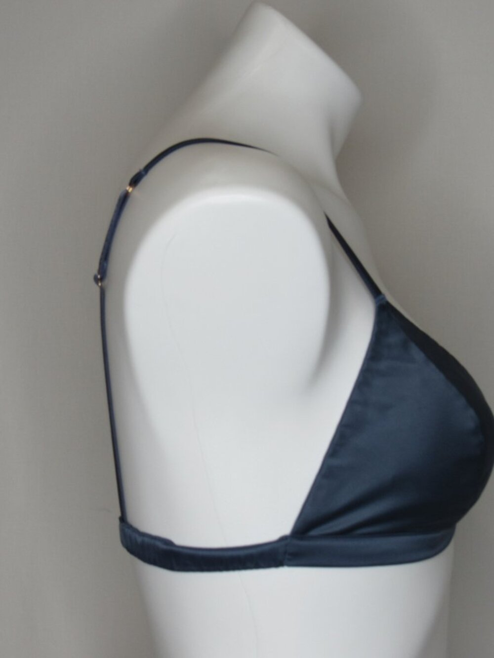 Victoria's Secret Blue Satin Triangle Bralette Women's M Medium - Picture 5 of 9